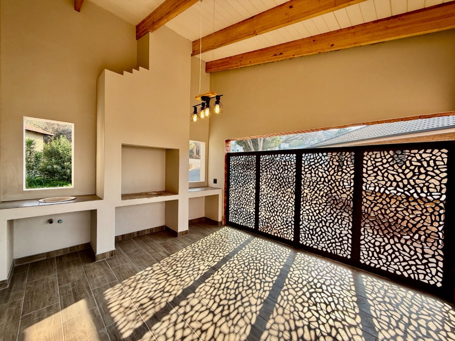 3 Bedroom Property for Sale in Magalies Golf Estate North West